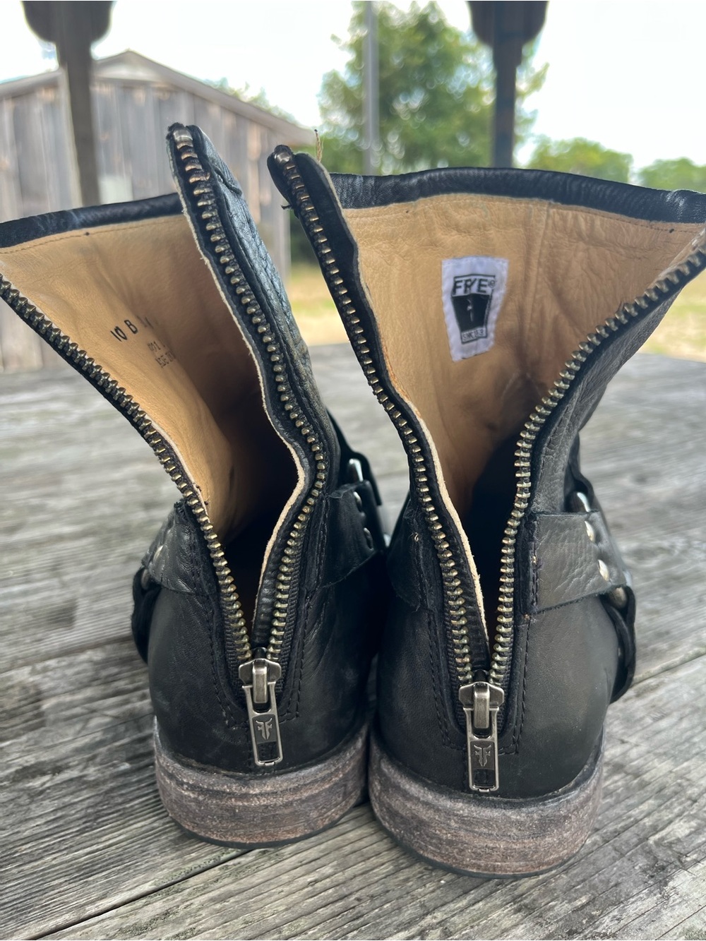 FRYE WOMENS  Black Leather Harness Boots , 10b - Picture 7 of 8